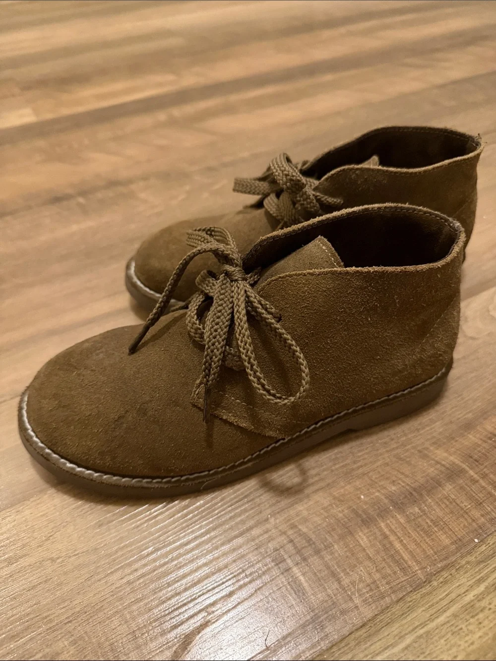 J. Crew Kids Chukka Suede Lace-Up Ankle Boots in Brown
